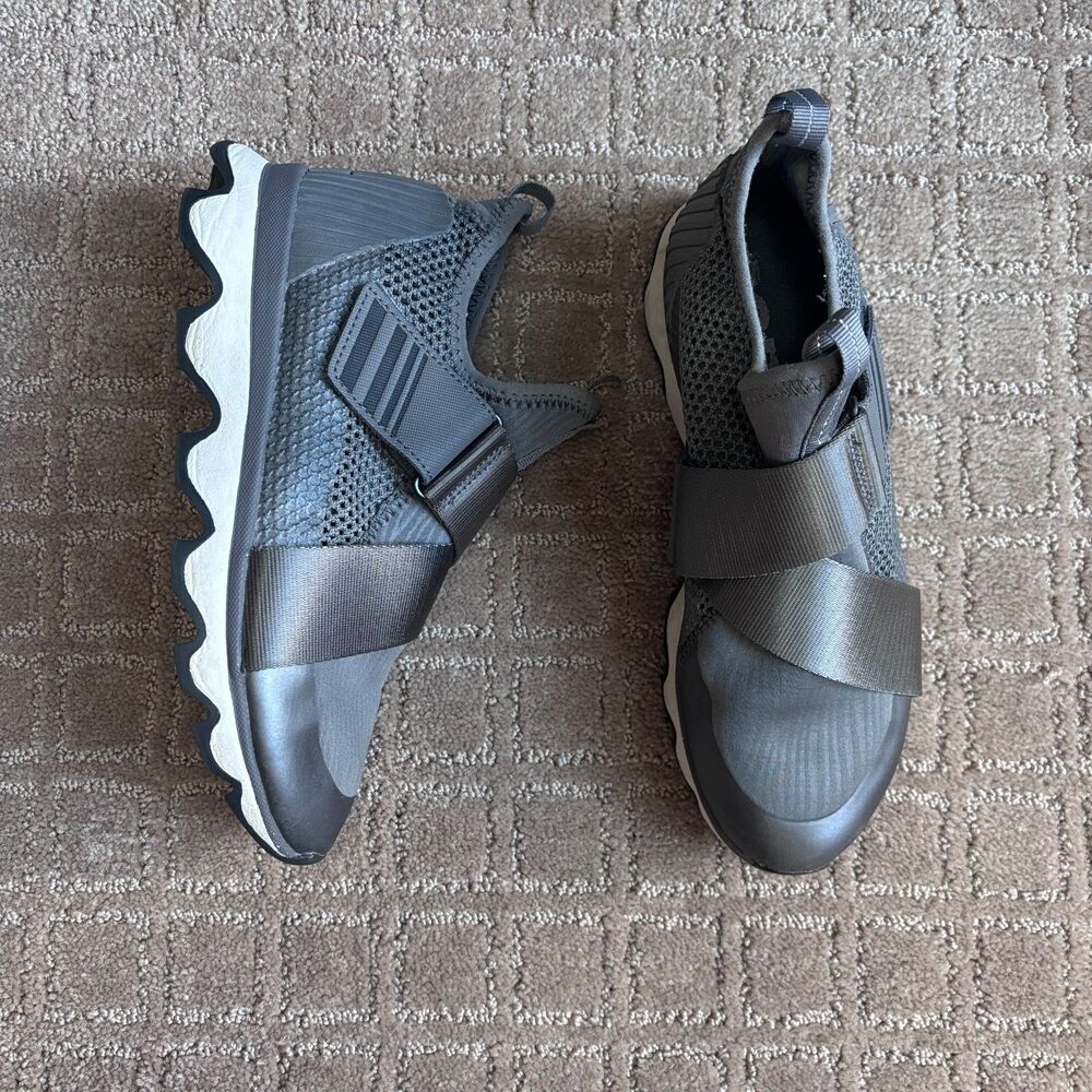 Sorel Kinetic Sneakers Women’s Size 7.5 Gray Athletic Sport Hiking Adjustable